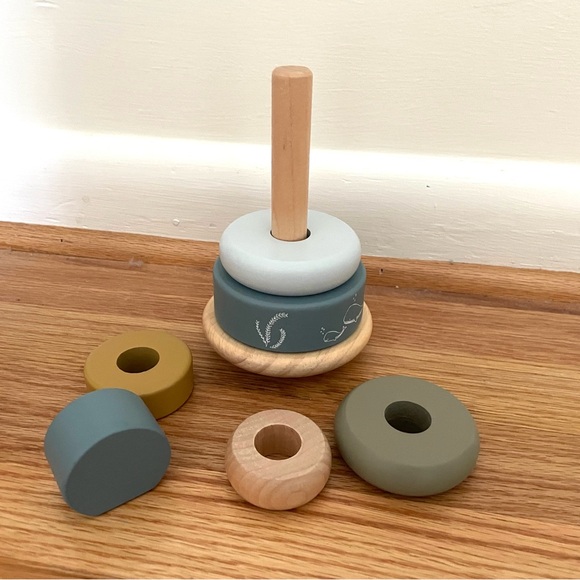 Little Dutch Wooden Stacker - Picture 4 of 5